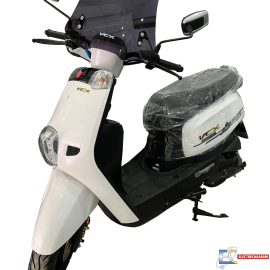 SCOOTER PISTA VCX 102CC - Blanc ( CARTE GRISE)